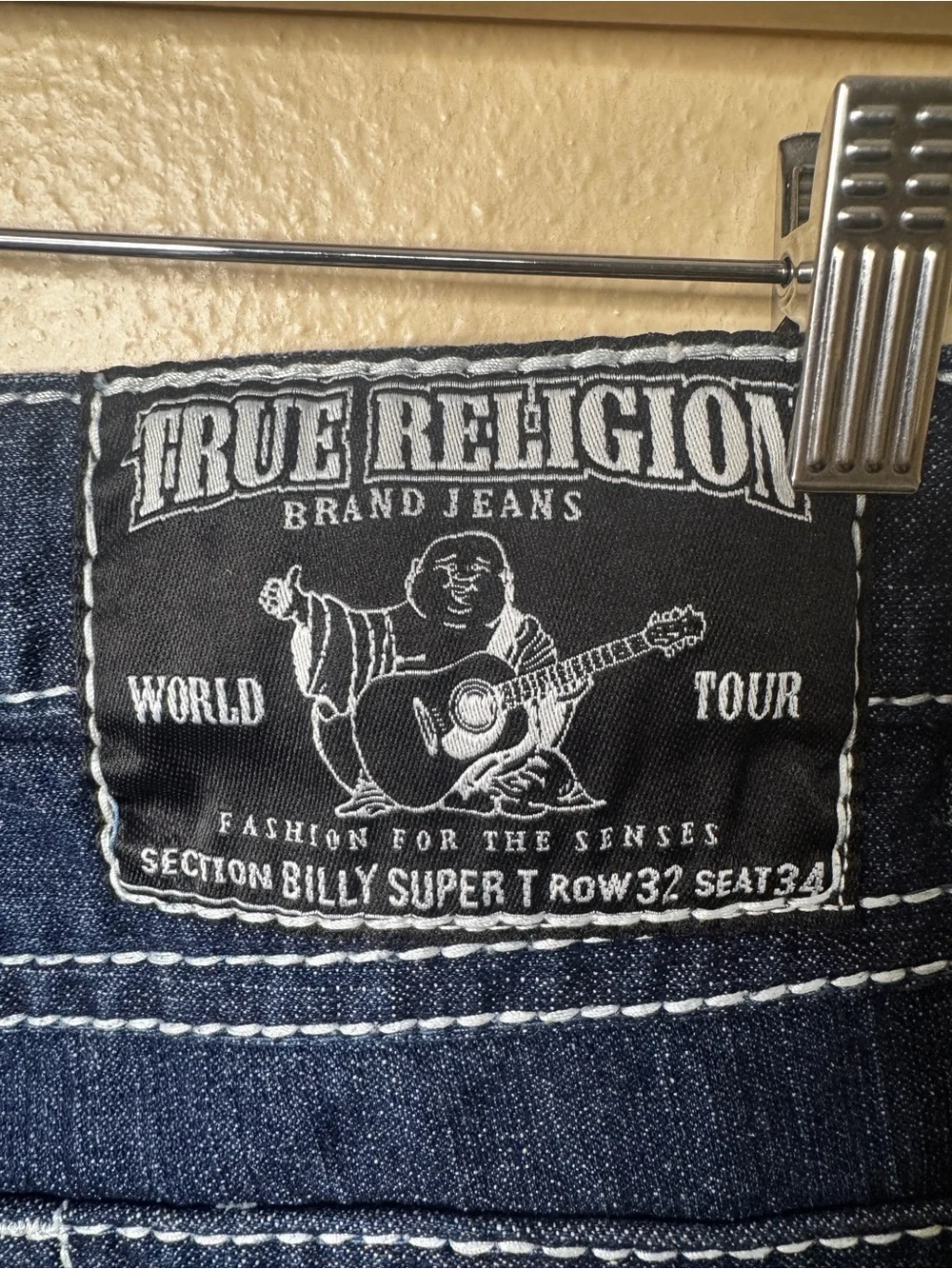 True Religion Womens Size 32X34 Billy Super T Bootcut Jeans Rhinestone Dark Wash
